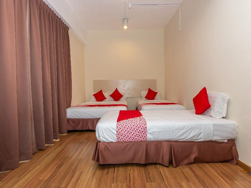Oyo 1158 906 Airport Hotel Malacca Buitenkant foto
